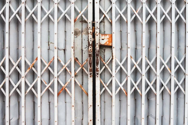 Zamknąć drzwi tło żelazo — Zdjęcie stockowe