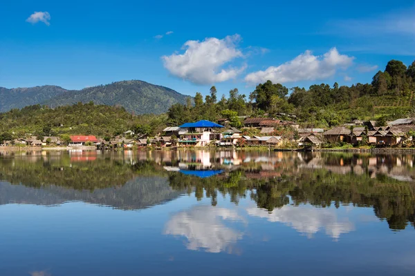 Ban rak thai village in Meahongson, Thailand. — Stock Photo, Image