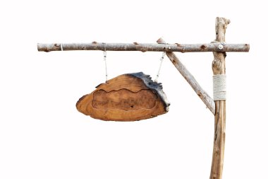 Ahşap etiket işareti ile kırpma yolu.