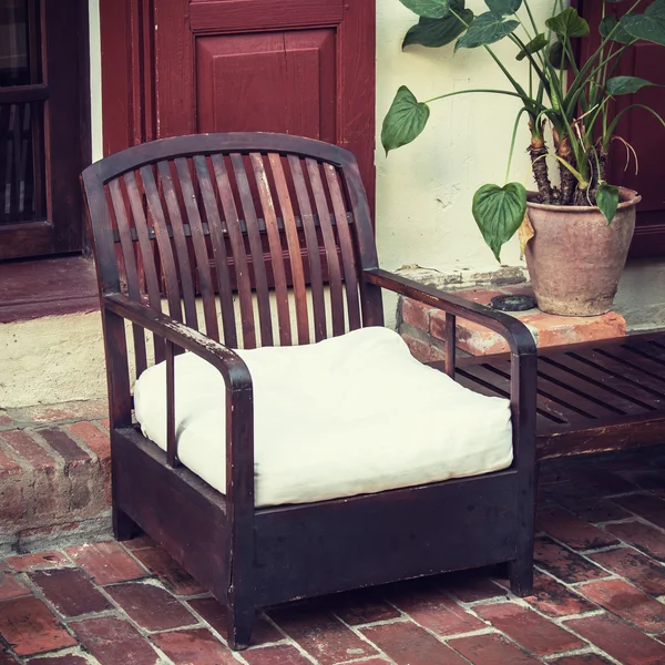 Chaise temps de détente décoré dans le coin de la chambre — Photo