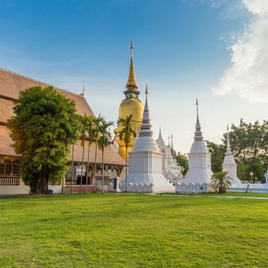 Golden pagoda Wat Suan Dok, Chiang mai, Tayland, Thailand, adlı olmak