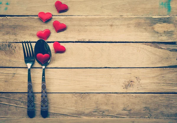 Valentines day dinner with table setting in rustic wood for Vint — Stock Photo, Image