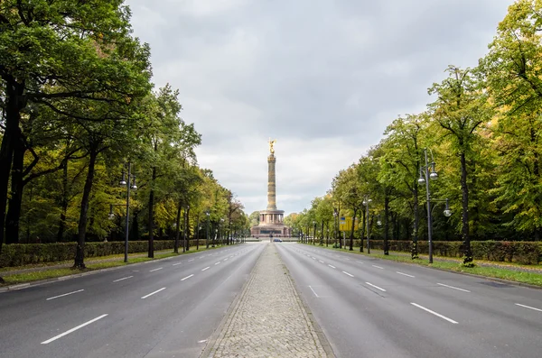 Columna de la Victoria de Berlín, estatua de oro — Foto de Stock