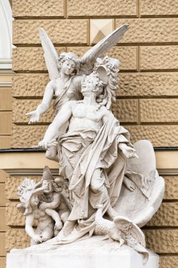 Heykeller Odessa Ulusal Akademik tiyatro, Opera ve bale. Ukrayna.