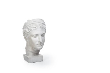 Genç kadının mermer kafası, Antik Yunan tanrıça büstü beyaz arka planda izole edilmiş metin için kopya alanı
