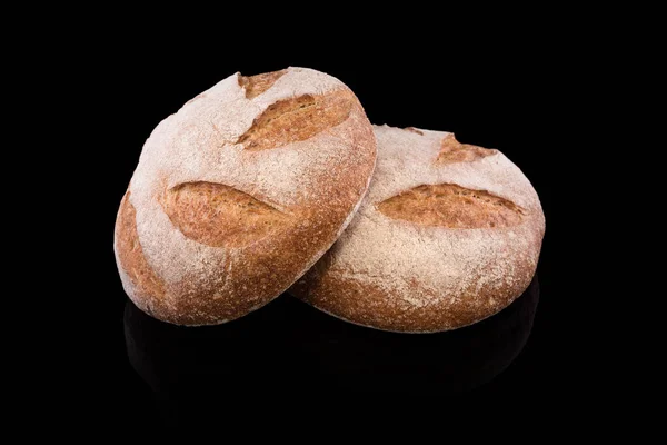 Vers Gebakken Zelfgebakken Brood Geïsoleerd Zwart Vers Roggebrood Gezond Eten — Stockfoto