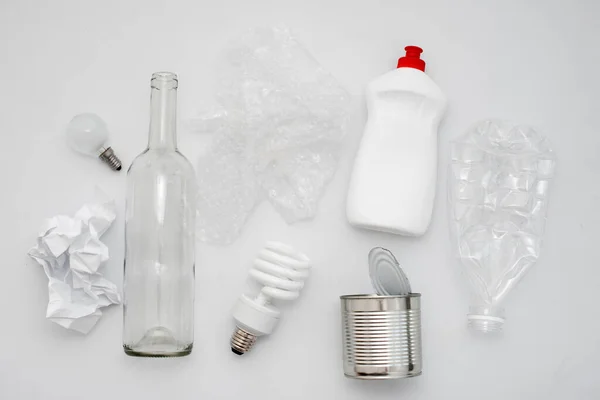 リサイクル可能な廃棄物 リサイクル 再利用 ゴミ処理 資源環境と生態系の概念 — ストック写真