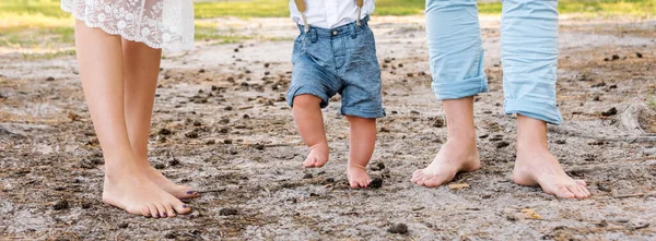 Happy Family Forest Closeup Feet Family Little Baby Boy Walking — Stock Photo, Image