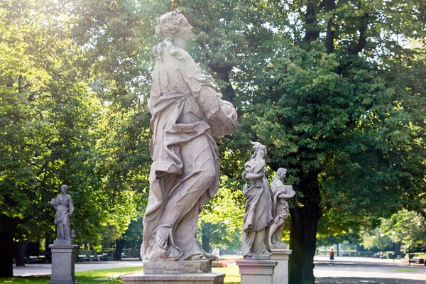 Sandsteinstatuen Sächsischen Garten Warschau Polen Gefertigt Vor 1745 Von Einem — Stockfoto