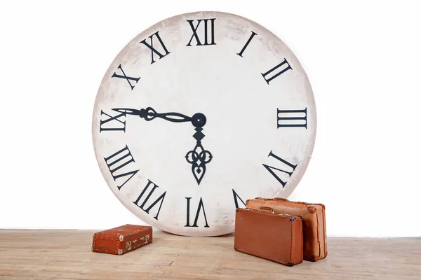 Vintage Classic Brown Leather Suitcases Big Clock World Time Interior — Stock Photo, Image