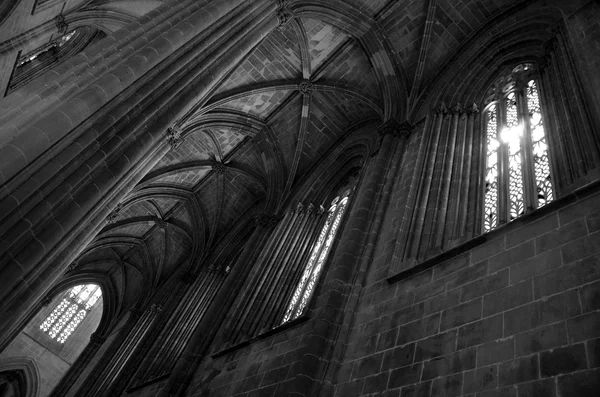 Murs et plafond de l'ancienne église catholique, Portugal — Photo