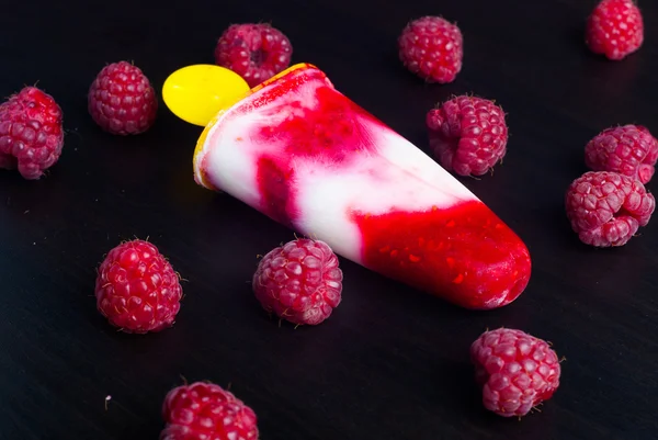 Buz lolly ahududu