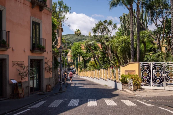 Sorrento Italy July 2019 Люди Ходять Вулиці — стокове фото