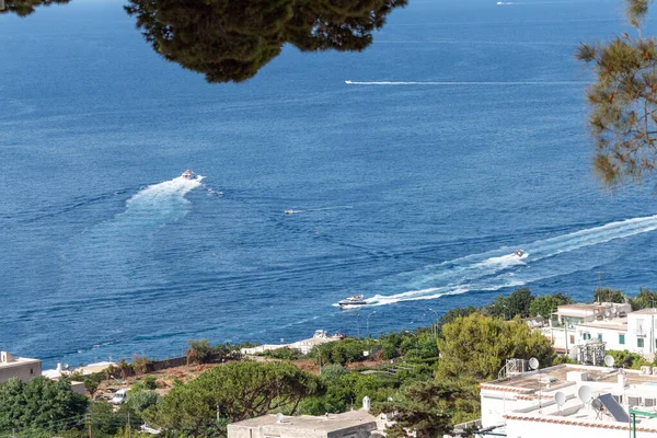 Widok Klifu Wyspie Capri Włochy Skał Morzu — Zdjęcie stockowe