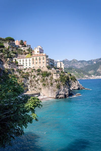 Amalfi Deki Rocky Sahili Alamfi Kayalık Deniz — Stok fotoğraf