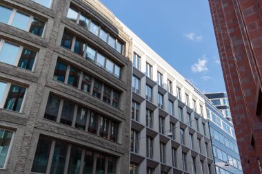 Berlin, Almanya, 17 Temmuz 2019, Berlin çevresindeki yeni konutlar ve apartmanlar için inşaat alanları