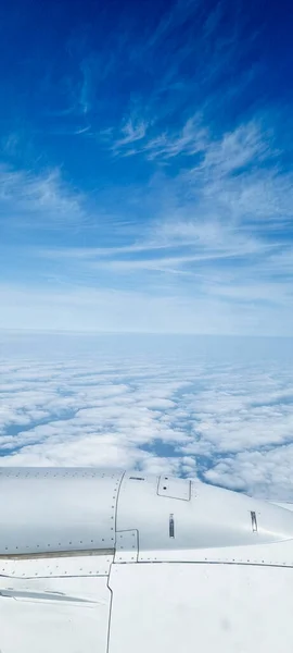 Wings Aircraft Blue Sky Top View View Airplane Wing Airport — Stock Photo, Image