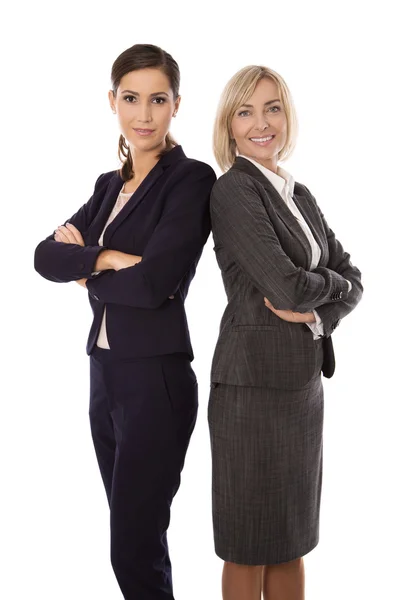 Portret: Team van twee geïsoleerde glimlachend en succesvolle businesswo — Stockfoto