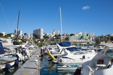 Bağlantı noktası veya marina Salvador de Bahia eyaletinde Brezilya.