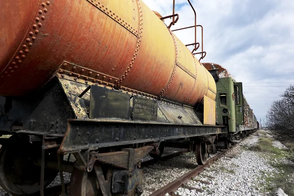 Treno abbandonato del combustibile e del petrolio — Foto Stock