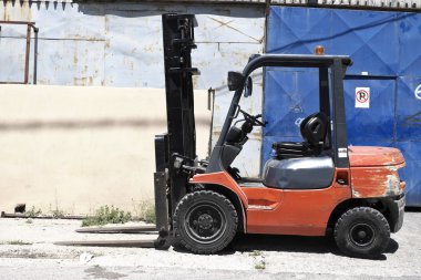 Yükleyici forklifti