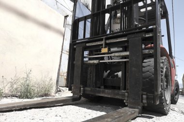 Yükleyici forklifti