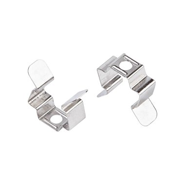 Beyaz arkaplanda izole edilmiş iki beyaz metal klipsi.