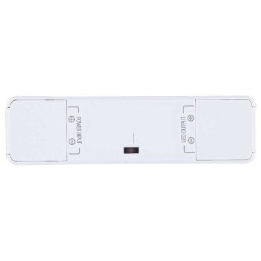 Beyaz konutlardaki akıllı beyaz LED kontrol panosu izole edildi.