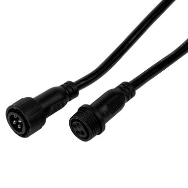 LED için DC güç konnektörü tıpası beyazda izole edildi.