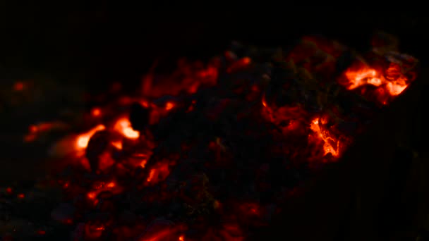 Rouge The Dying Embers dans le hall 