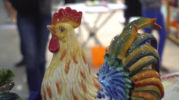 Cock Statuette in Shop — Stock Video