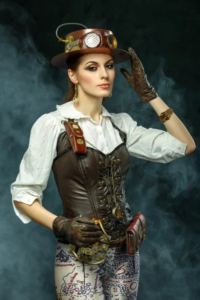 Retrato de uma bela menina steampunk — Fotografia de Stock