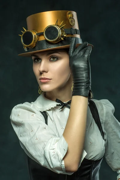 Portrait of a beautiful steampunk girl — Stock Photo, Image