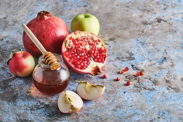 Rosh Hashanah Jewish New Year Holiday Concept Apples Honey Pomegranate — Stock Photo, Image