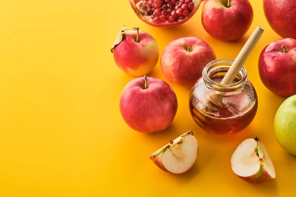 Rosh Hashanah Zsidó Újévi Ünnepi Koncepció Alma Méz Gránátalma — Stock Fotó