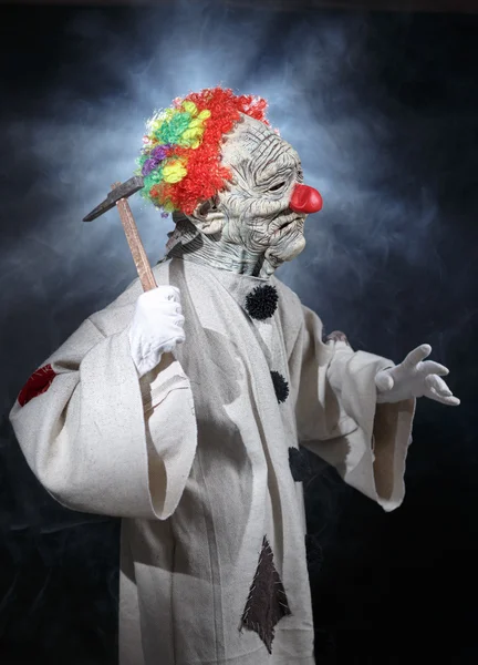Страшный клоун-монстр — стоковое фото