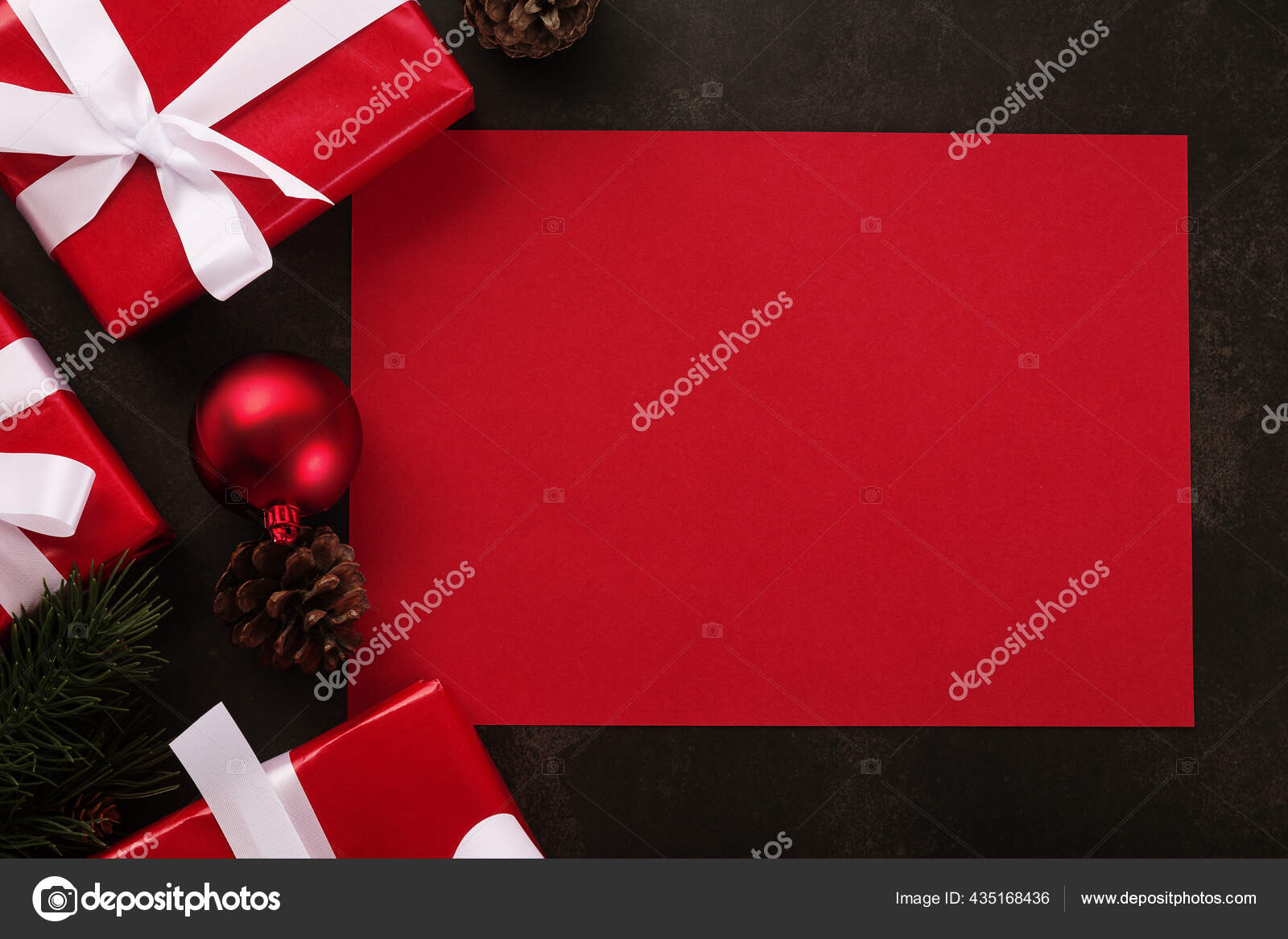 Modelisation Carte Vœux Rouge Vierge Avec Decorations Cadeaux Noel Sur Image Libre De Droit Par Thatpichai C Modelisation Carte Vœux Rouge Vierge Avec Decorations Cadeaux Noel Sur Image Libre De Droit Par Thatpichai C