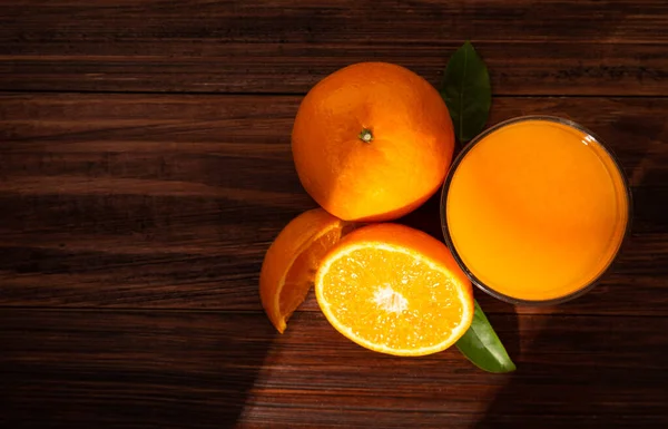 Fresh Orange Juice Glass Oranges Fruit Wooden Table Background Top — Stock Photo, Image