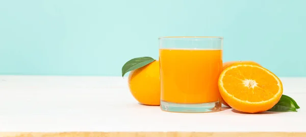 Fresh Orange Juice Glass Oranges Fruit White Wooden Table Blue — Stock Photo, Image