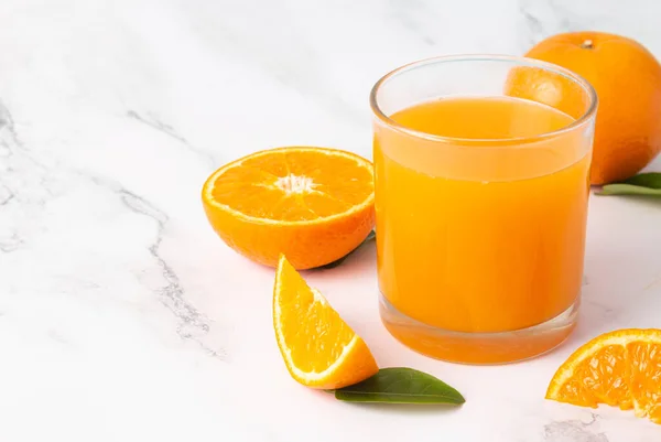 Fresh Orange Juice Glass Oranges Fruit White Marble Table Background — Stock Photo, Image