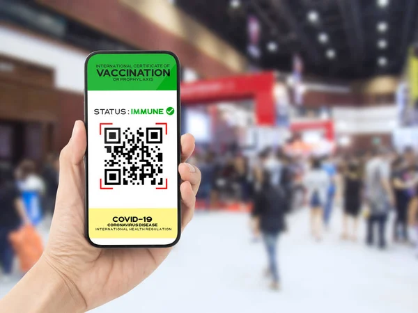 Εμβολιασμός Ψηφιακού Διαβατηρίου Οθόνη Smartphone Απόδειξη Ότι Κάτοχος Έχει Εμβολιαστεί — Φωτογραφία Αρχείου