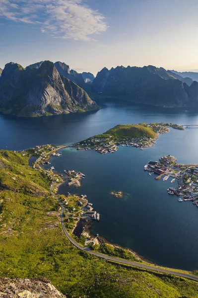 노르웨이 로포텐에 어촌의 일부를 위로부터 — 스톡 사진
