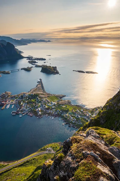 노르웨이 로포텐 일출시에는 공중에서 내려다볼 수있다 위로부터 — 스톡 사진