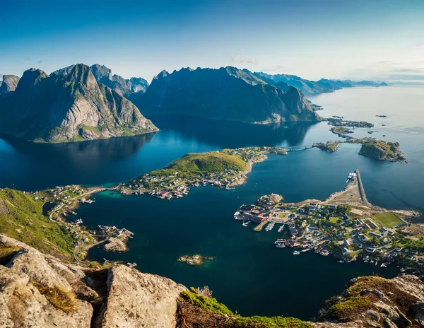 Feche Partes Vila Piscatória Reine Lofoten Norte Noruega Capturado Cima — Fotografia de Stock