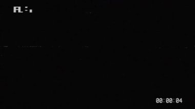 Video kasetteki Zaman ve Çalma İşareti. Bluescreen görüntüleri. Video Kaset kaydedici VCR SLP animasyonu. Hatalar, arızalar, statik TV gürültüsü. 
