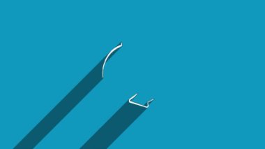 Mavi arkaplanda gölgesi olan beyaz çizgi geri dönüşüm simgesi. Gölge yansıma tasarımı. 4K video hareketi grafik canlandırması.