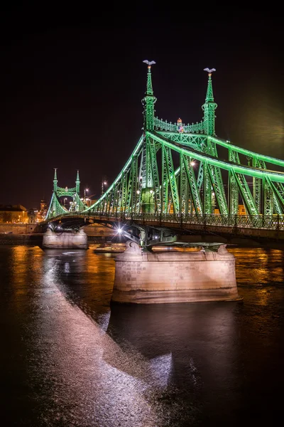 Liberty Bridge στη Βουδαπέστη, Ουγγαρία — Φωτογραφία Αρχείου