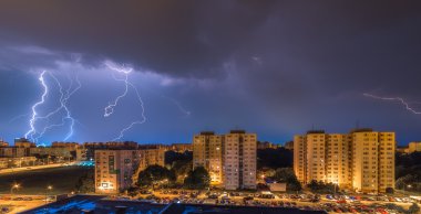 Lightning'ler üzerinde toplu konut