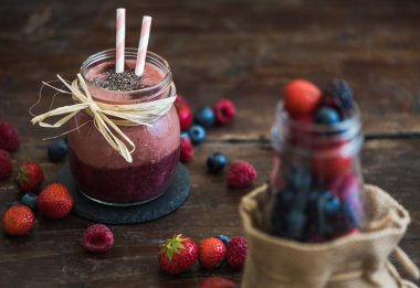 Taze Berry meyve yüzlü