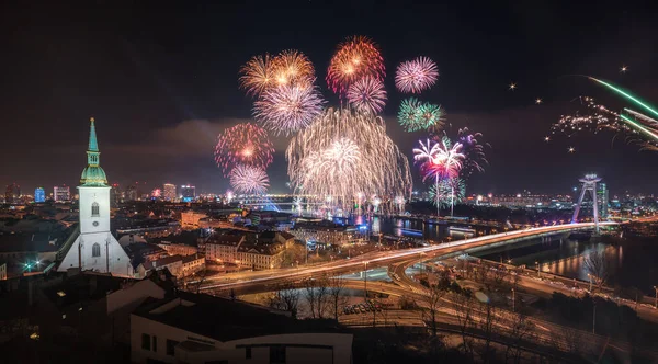 New Year Celebration Fireworks Danube River Bratislava Slovakia — Stock Photo, Image